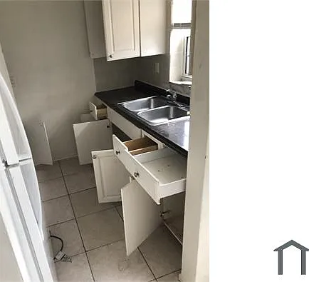 2 bed, 878 sqft, $1,795 — Photo 2