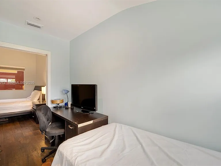 317 Poinciana Dr #807 — Photo 29