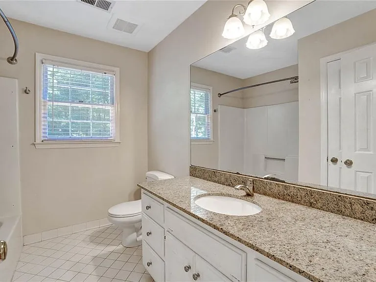 295 Oakmere Dr — Photo 27