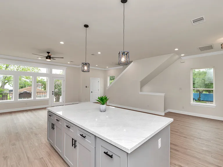 2408 Brailsfort St — Photo 18