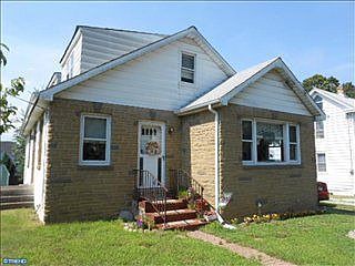 2nd image of 822 Centerton Rd
