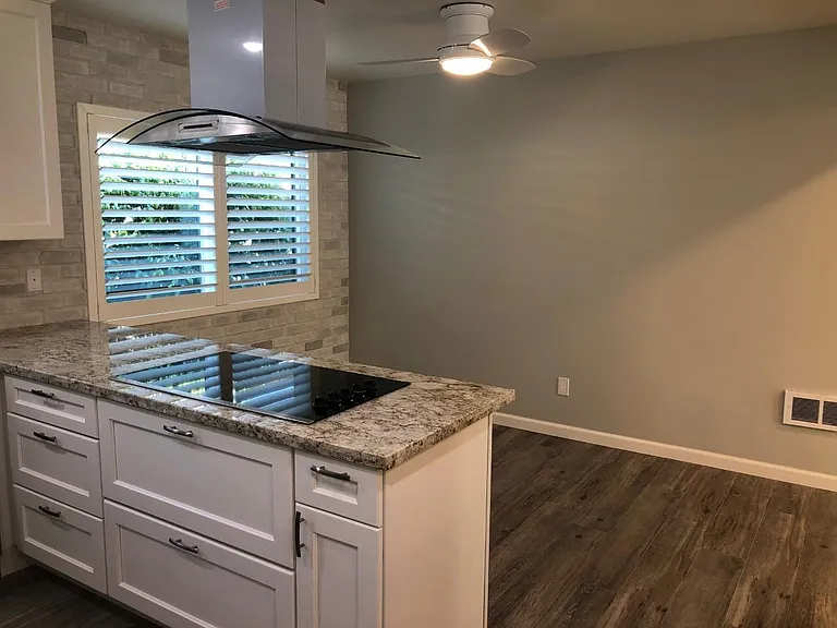6025 Woodland St #104 — Photo 3