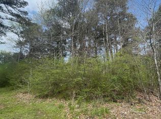 16 McDonald Rd, Guntersville, AL 35976