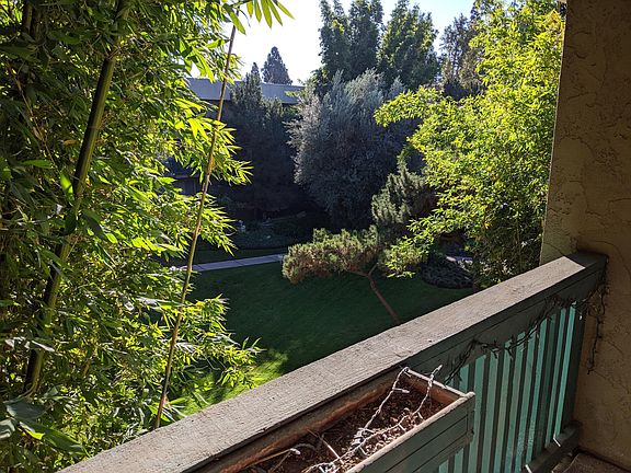 2nd image of 552 N Bellflower Blvd Unit 307