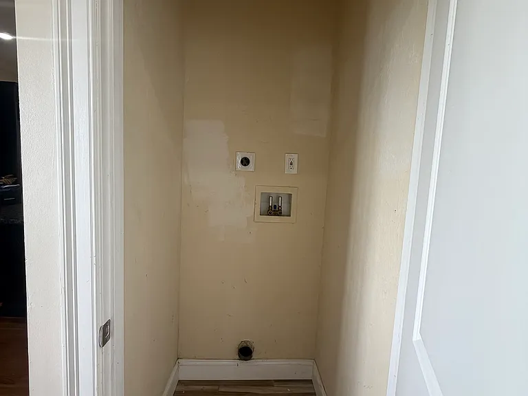 9 Nottingham St #1 — Photo 13
