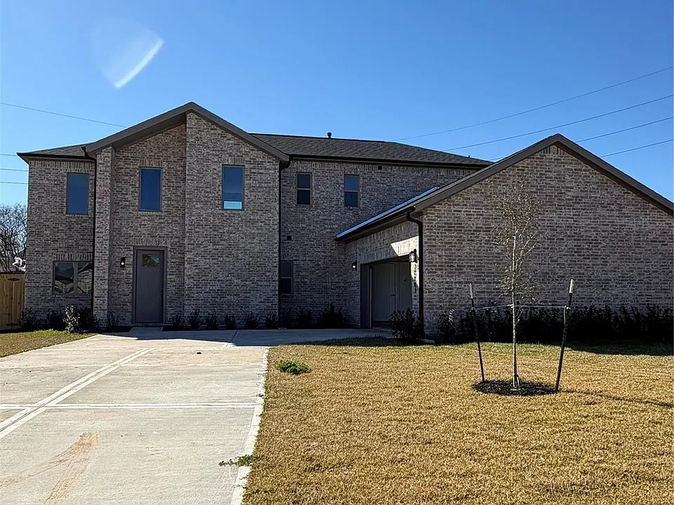 2507 Martinas Ct