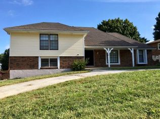 18610 E 18th Ter N, Independence, MO 64058