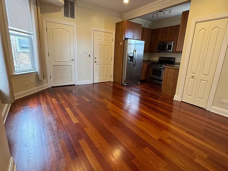 1310 W Ohio St #3N — Photo 4