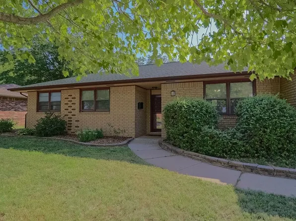 1927 N Homestead St, Wichita, KS 67208