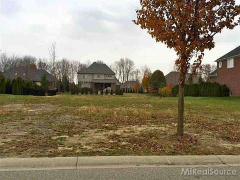 2nd image of 52796 Florence Dr