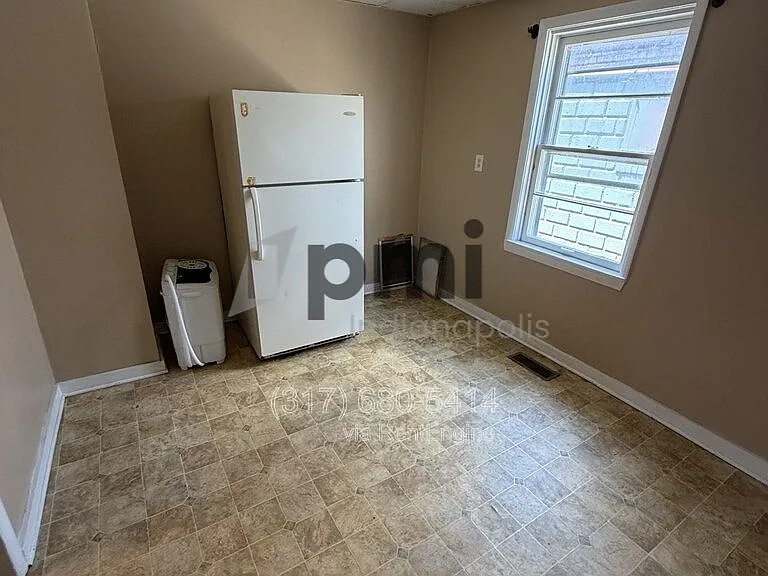 1309 Pearl St — Photo 7