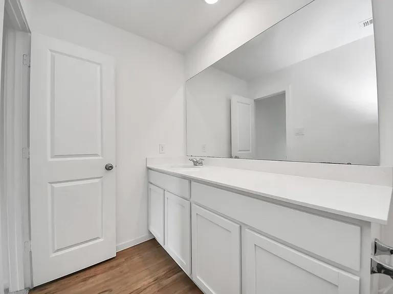 1607 Red Oak Dr — Photo 33
