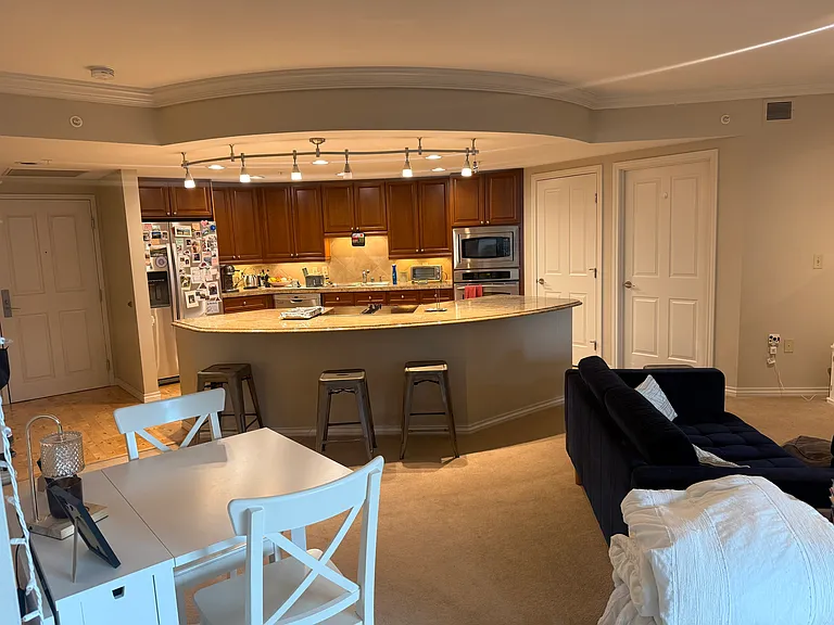 8100 E Union Ave #615 — Photo 3