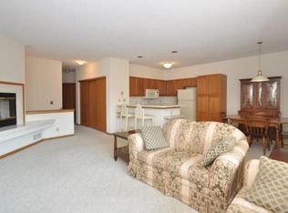 3506 W Rawson Ave #3506, Franklin, WI 53132