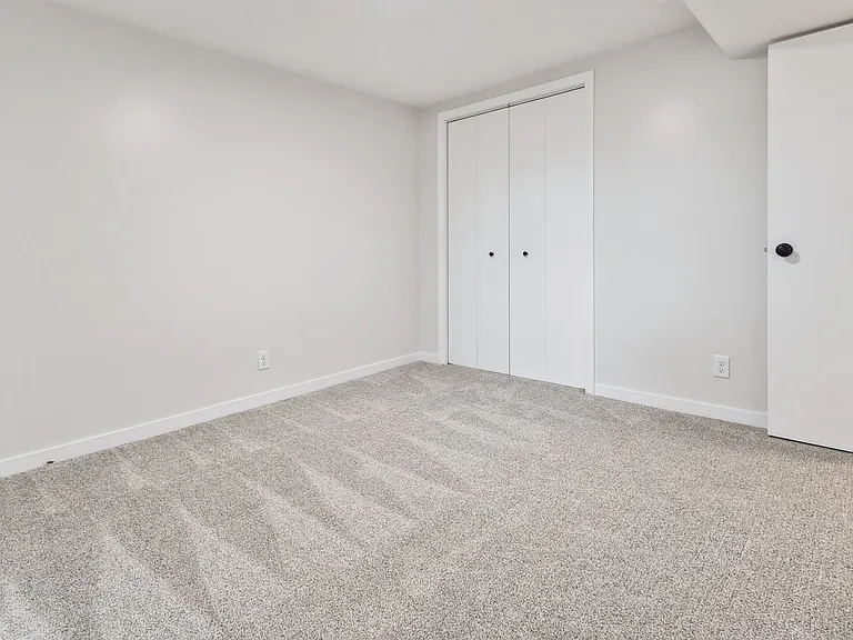 5049 Grassridge Rd — Photo 21