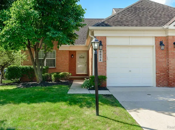 8834 Prairie Ct, Belleville, MI 48111