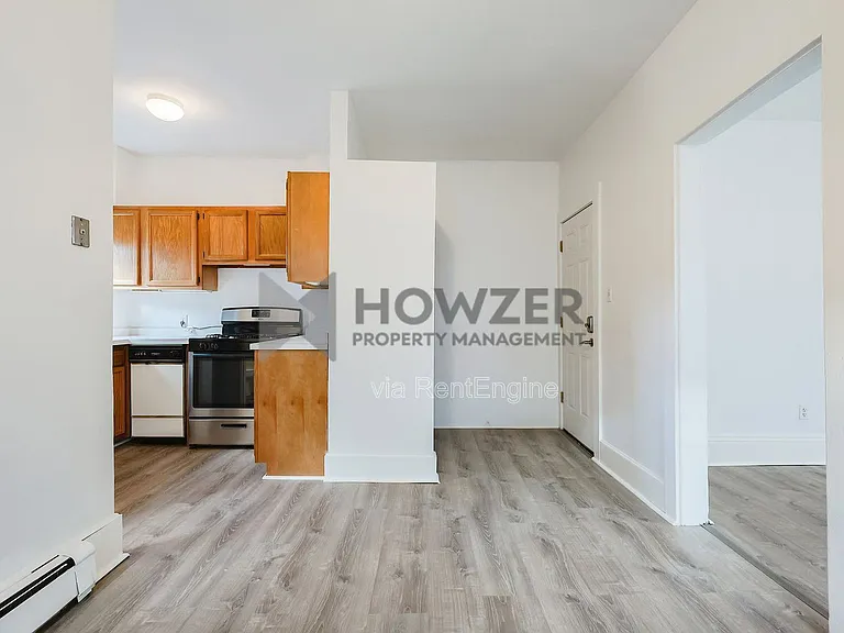 128 Arnold St #1 — Photo 2