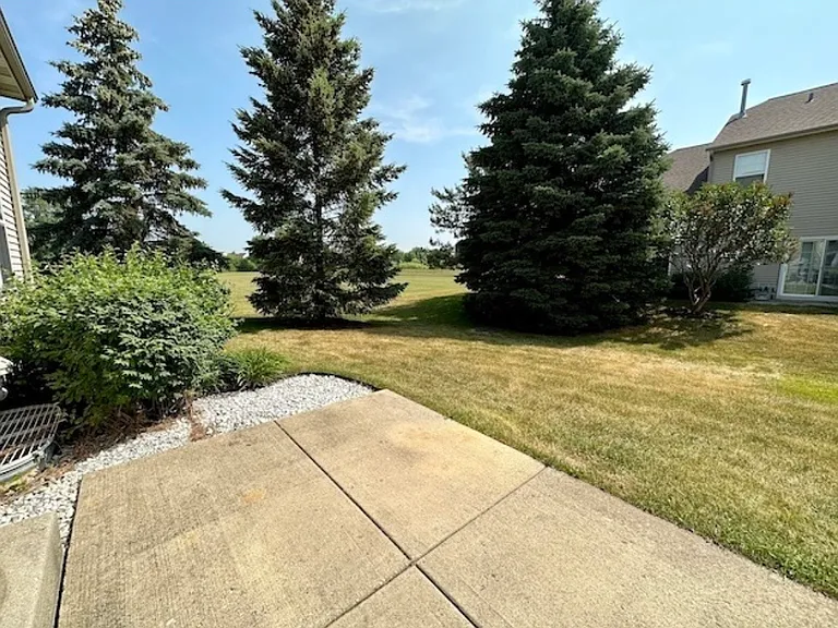 730 Dillon Ct — Photo 19