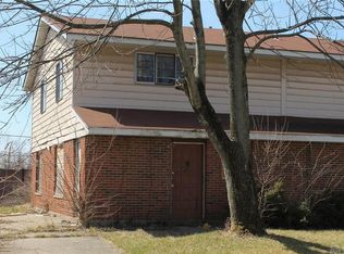 4718 Stratsburg Dr, Dayton, OH 45417