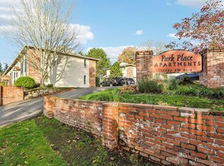 PARK PLACE APARTMENTS - YOUR HOME IS HERE! - UP TO 6 WEEKS FREE!, Portland, OR 97223