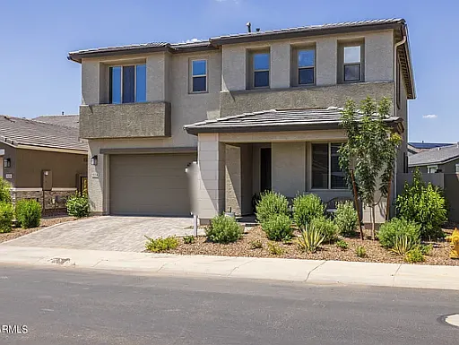 4 bed, 2728 sqft, $5,500 — Photo 3