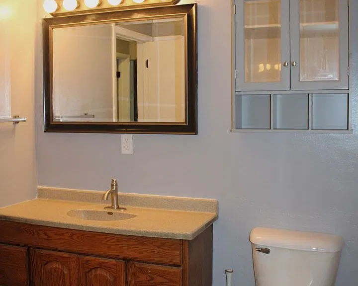 430 W Calumet St — Photo 12