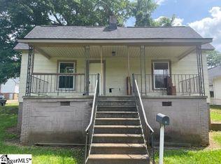9 Cardwell St, Greenville, SC 29605
