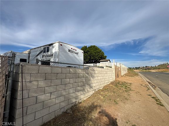 5th image of 5791 Hudson St