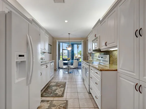1104 Captains Way, Jupiter, FL 33477