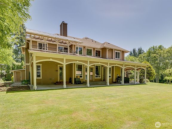 3rd image of 17918 83rd Avenue SE