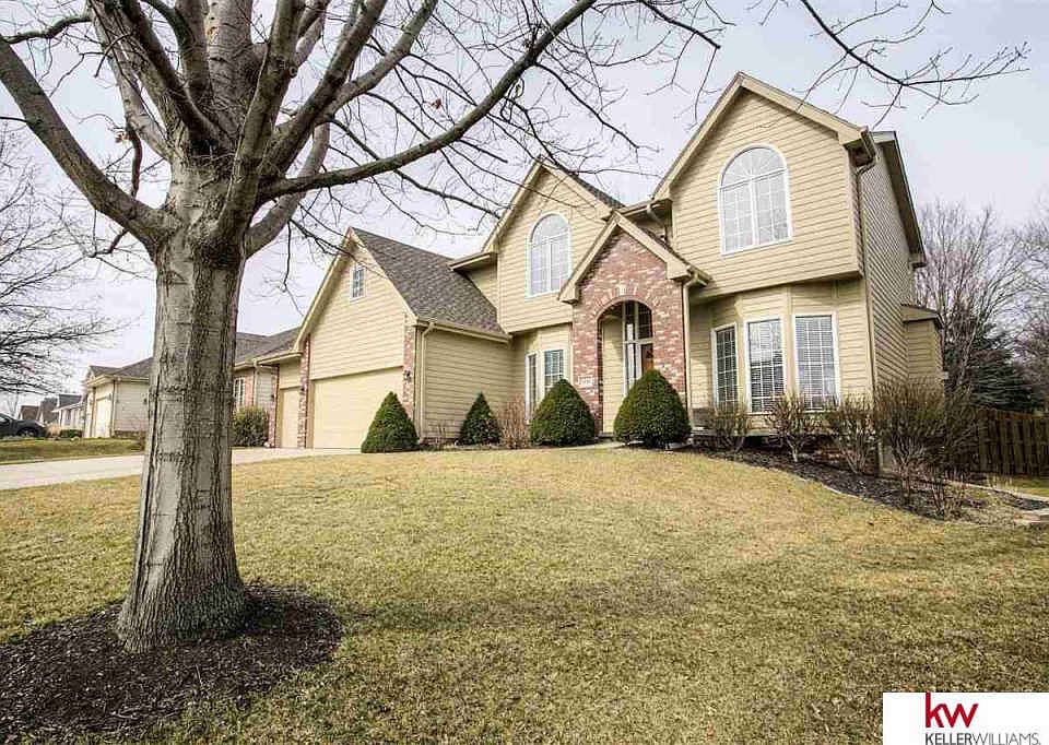 1st image of 5616 S 173rd Ave