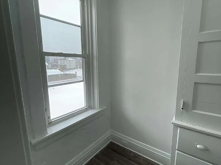 126-136 S Spring Ave #136 — Photo 17