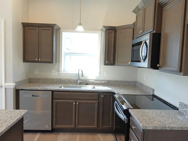 1365 Romany Ct — Photo 25
