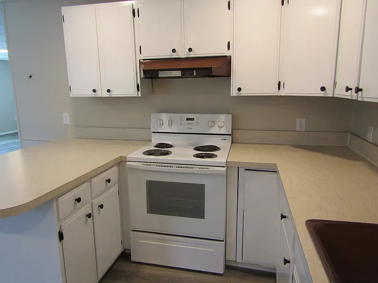 321 W Main St #A — Photo 8