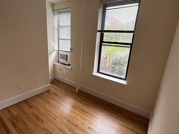 5th image of 310 E 19th St APT 11