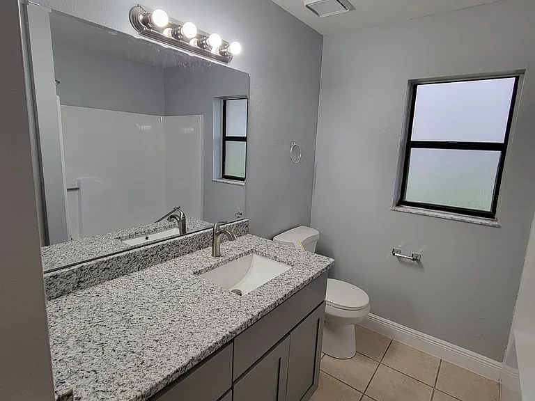 784 Anderson Rd — Photo 14