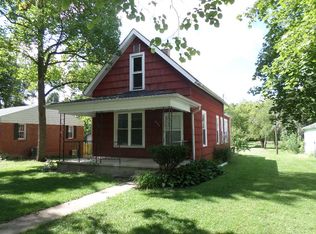 922 Fulton Ave, Rochester, IN 46975