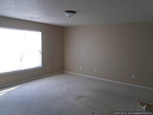 5th image of 510 Venus Dr