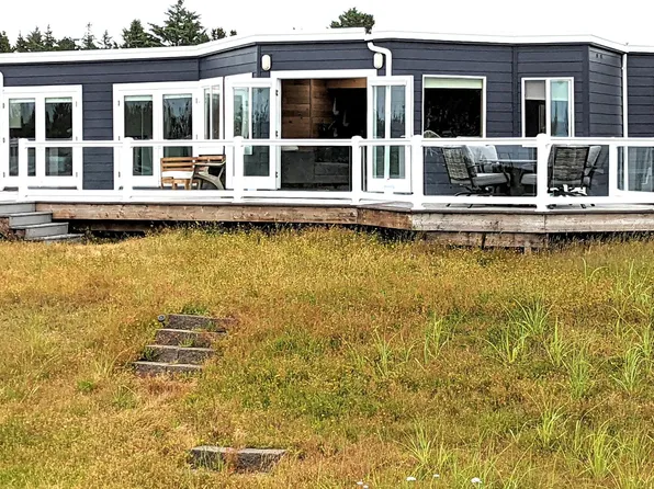 23803 J Pl W, Ocean Park, WA 98640