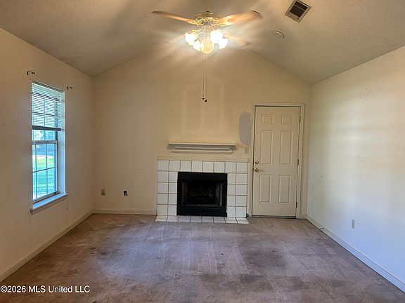 3rd image of 1465 Steens Creek Dr