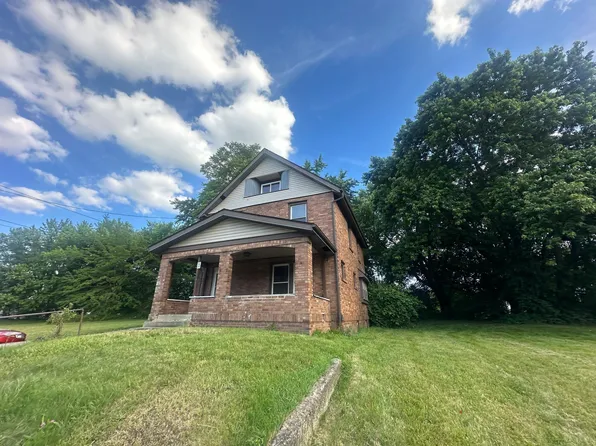 1194 Laird St, Akron, OH 44305