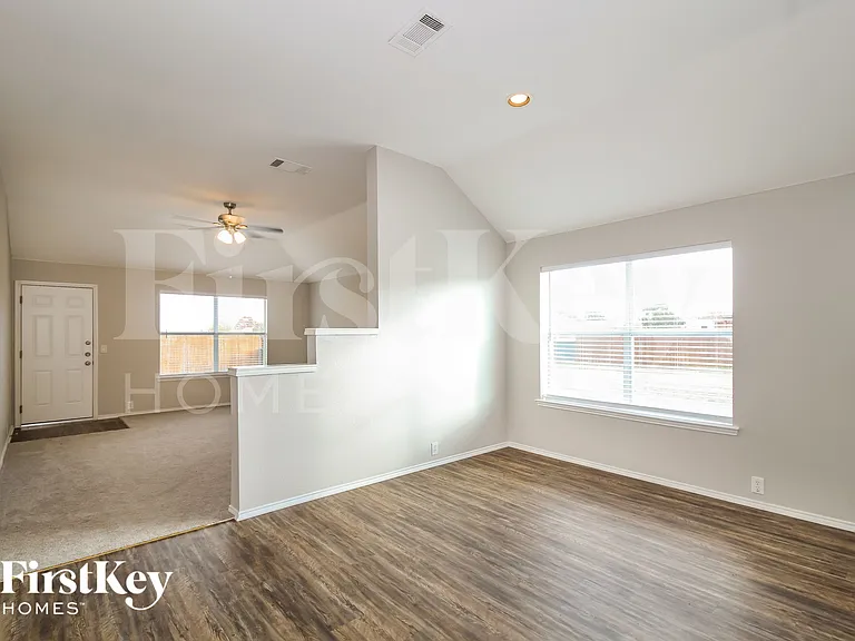 8749 Sagebrush Trl — Photo 8