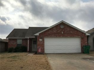 109 Lipan St, Greenville, TX 75402