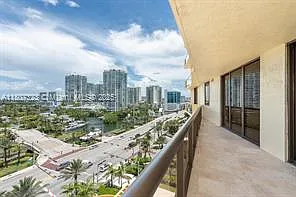 16275 Collins Ave #804 — Photo 33