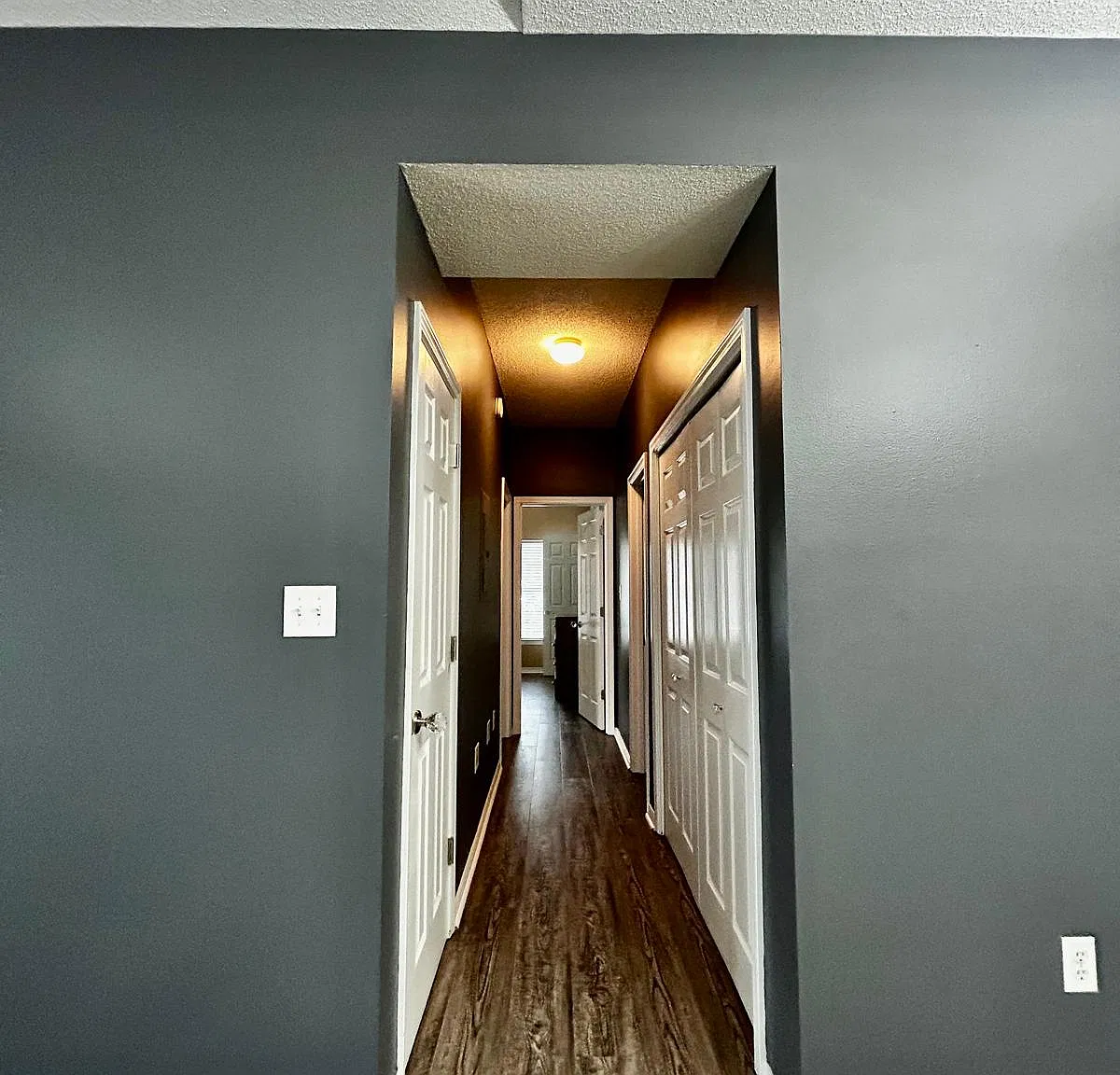 2 bed, 1010 sqft, $1,650 — Photo 4