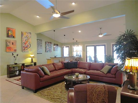 5th image of 8109 Misty Oaks Blvd