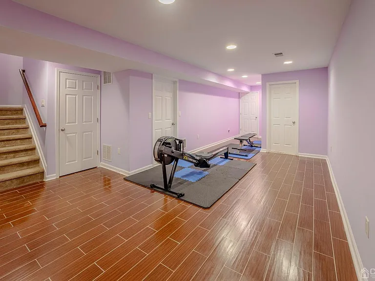 2474 N Canterbury Ln — Photo 38