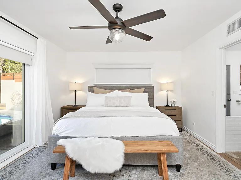 23027 Gainford St — Photo 11