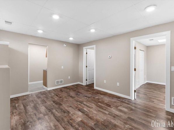 432 E Main St #1