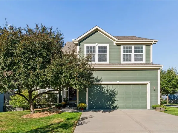 12438 S Crestone St, Olathe, KS 66061